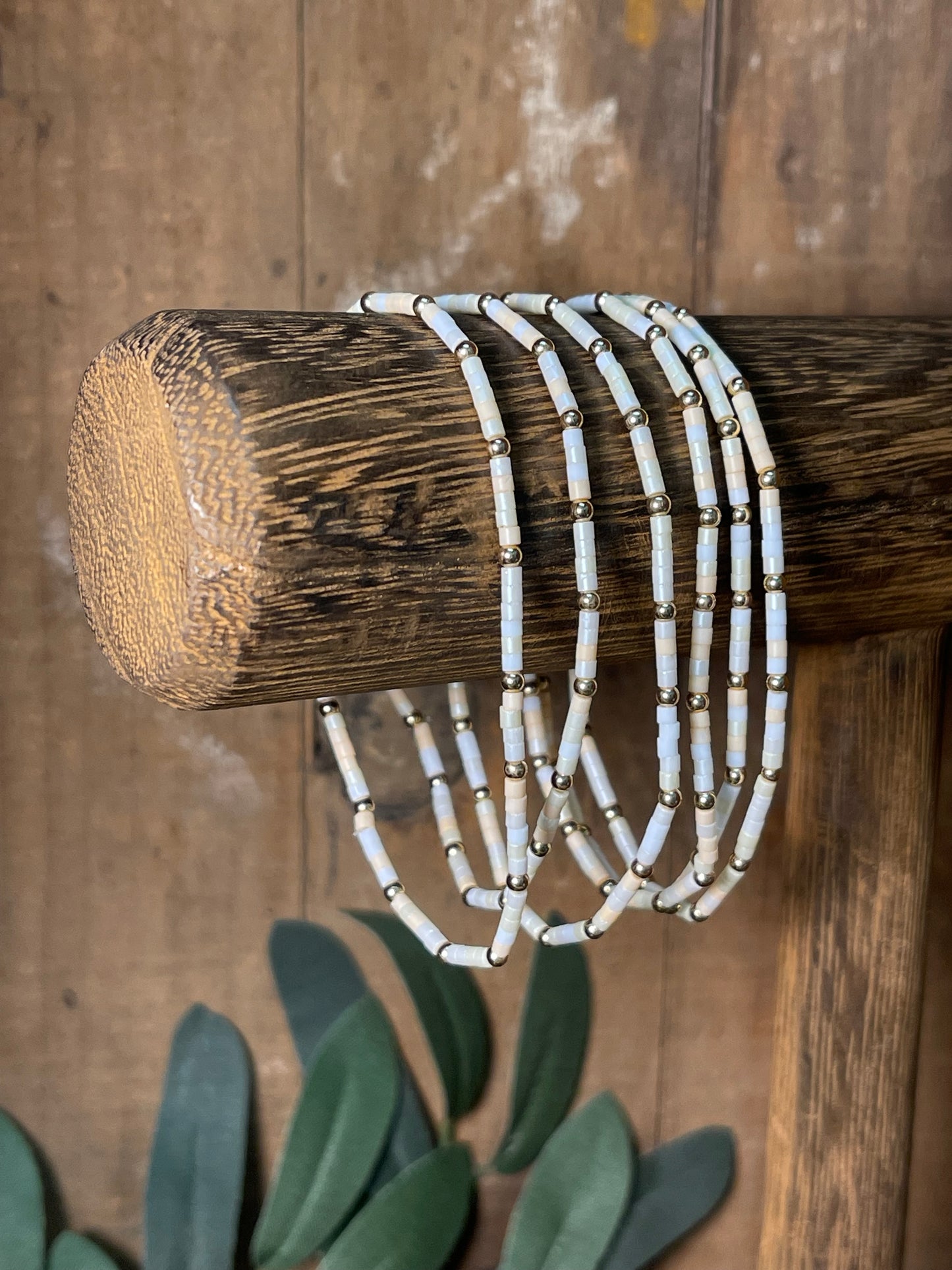 Extra Small Light Tan, White, and Gold Bead